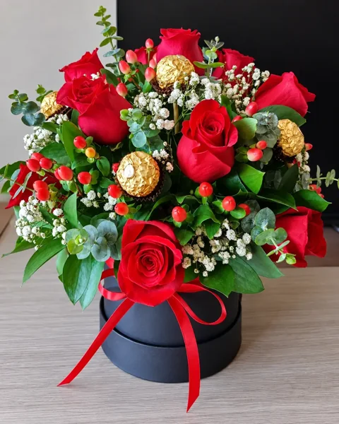Rosas y Chocolates de Cumpleaños